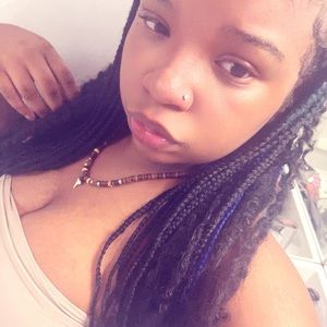 Meet your Posher, Chanaya